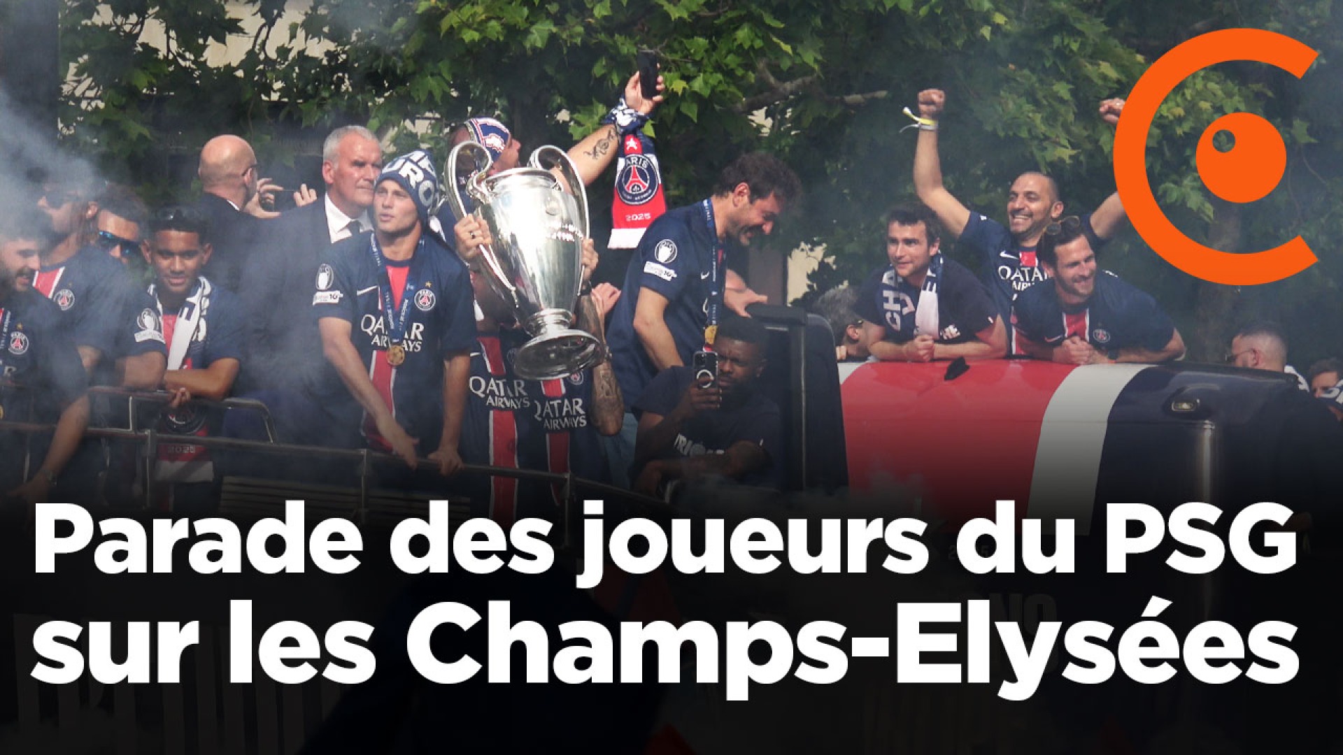 Parade of the PSG players on the Champs-Elysées