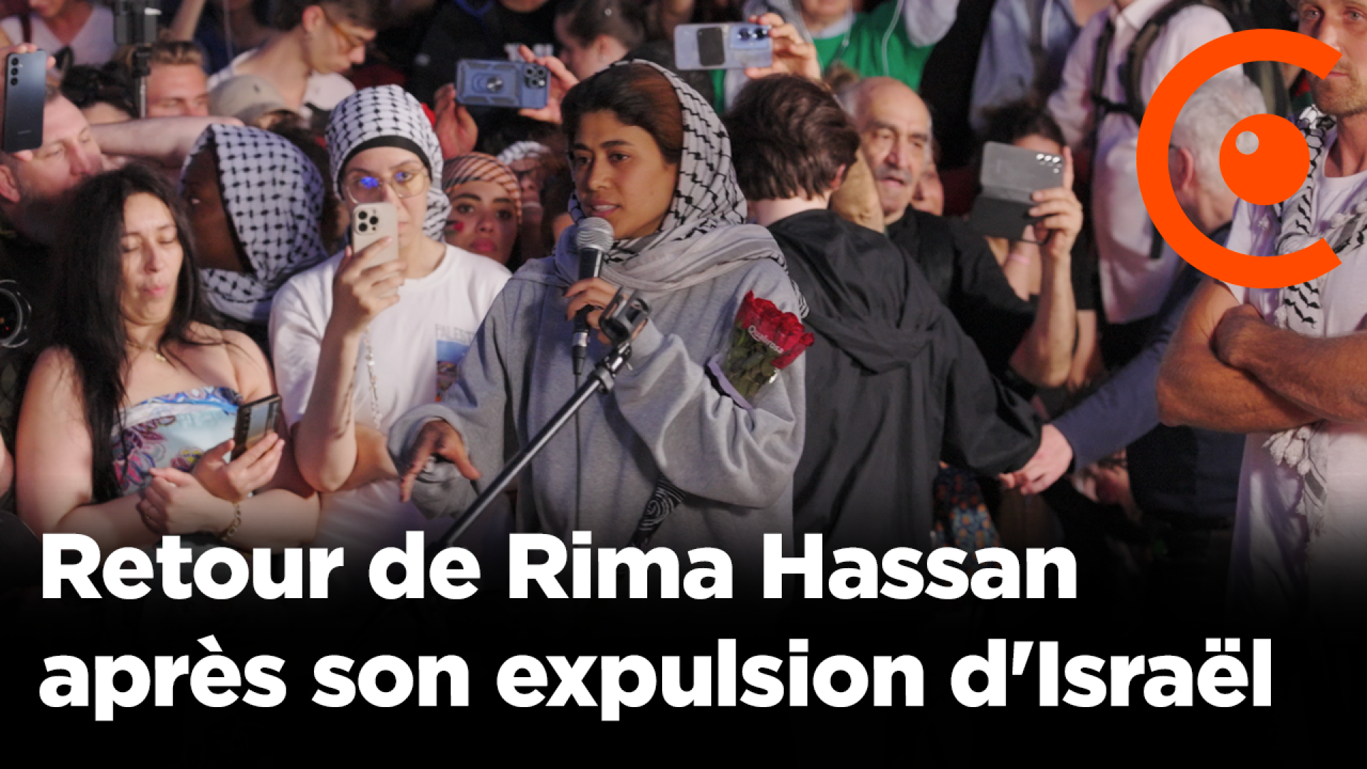 Rima Hassan accueillie place la République après son expulsion d'Israël