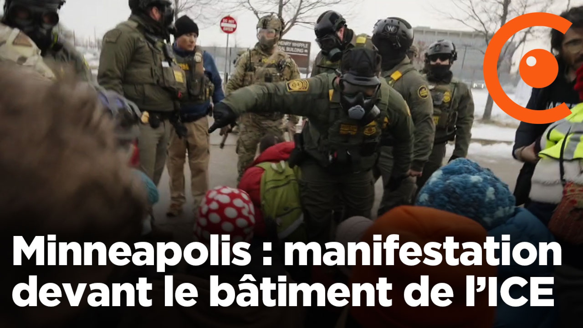 Minneapolis : manifestation et tensions devant le bâtiment de l'ICE