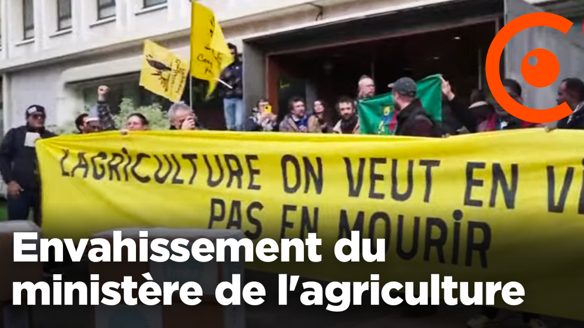 Envahissement du ministère de l'agriculture par la Confédération Paysanne