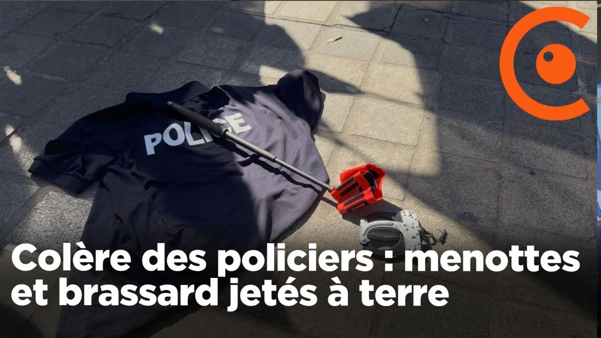 Salaire des policiers : mobilisation devant la Préfecture de police à Paris