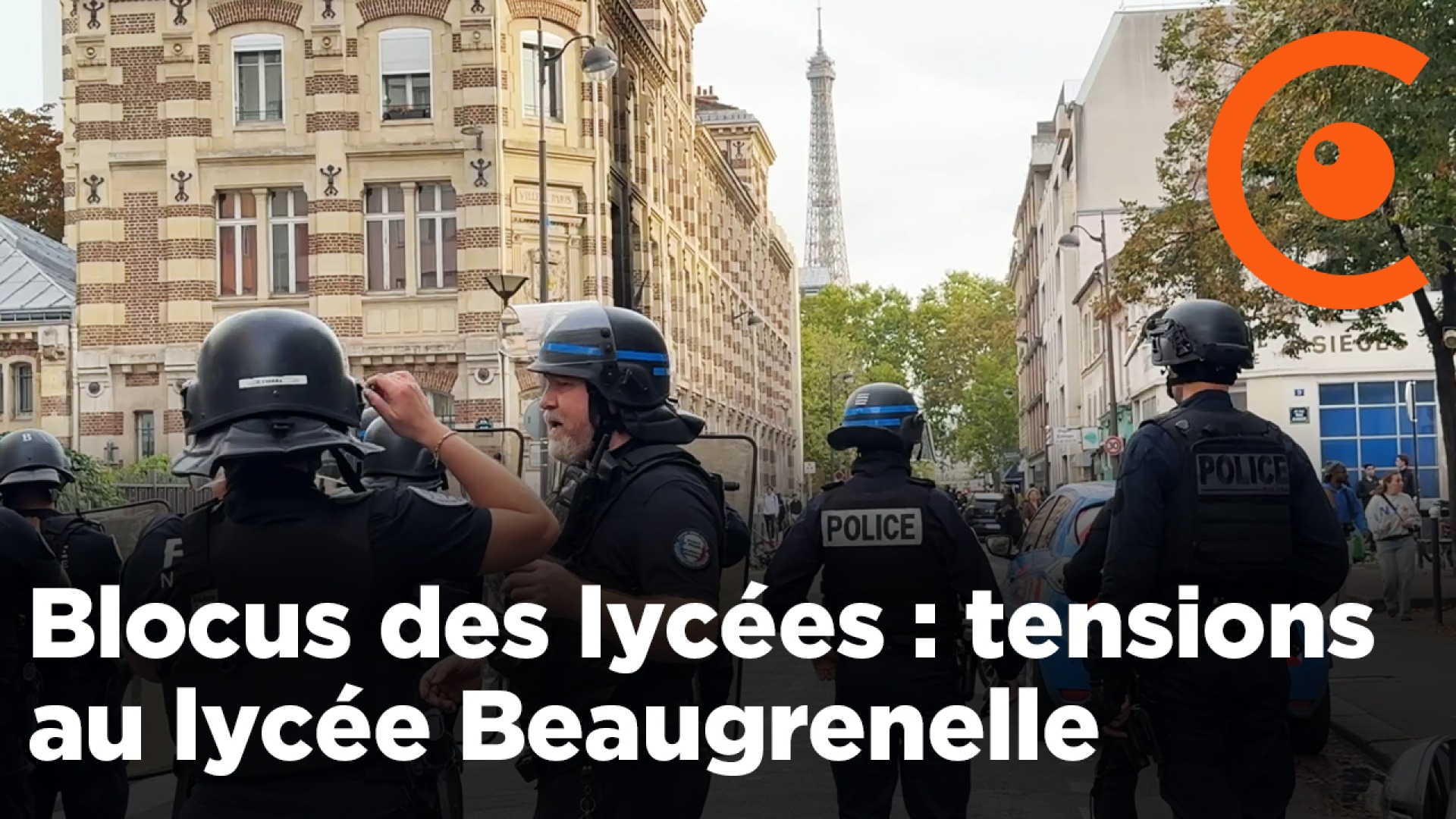 Blocus des lycées : tensions et tirs de mortiers d'artifice au lycée Beaugrenelle