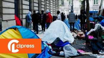 Le campement de migrants derrière l'Hôtel de ville évacué avant les Jeux Olympiques 2024