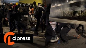 Tensions entre réfugiés et policiers à cause de feux de camp