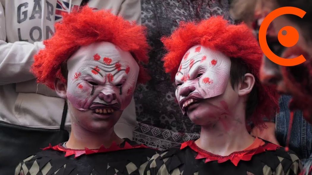 Zombie Walk: a hundred zombies in Paris