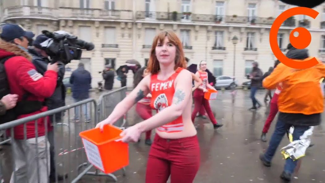 Femen's action against the "March for Life"
