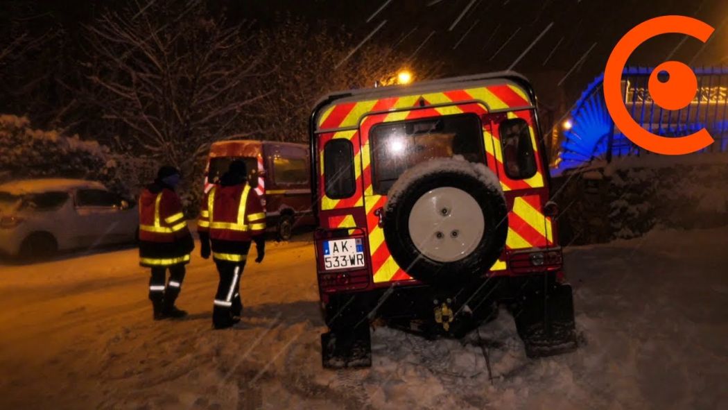 Neige : des automobilistes bloqués plusieurs heures dans leurs voitures