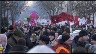 Retirement: demonstration against the reform