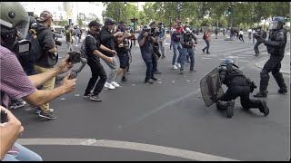 Gendarmes targeted during healthcare workers' demonstration.