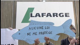 Lafarge: demonstration against its factories along the Seine.