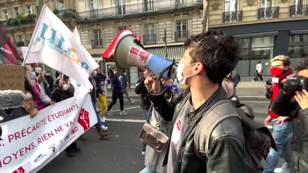 Students' protest for the reopening of universities