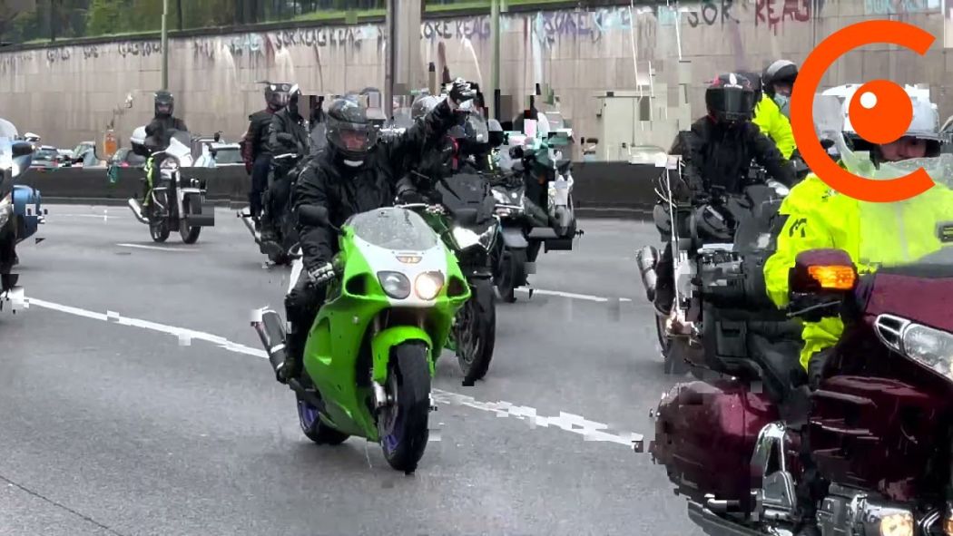 Motards en colères contre le contrôle technique 