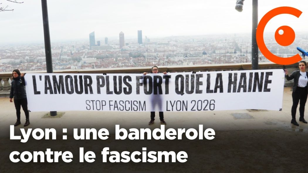 Une banderole contre le fascisme avant la marche pour Quentin à Lyon