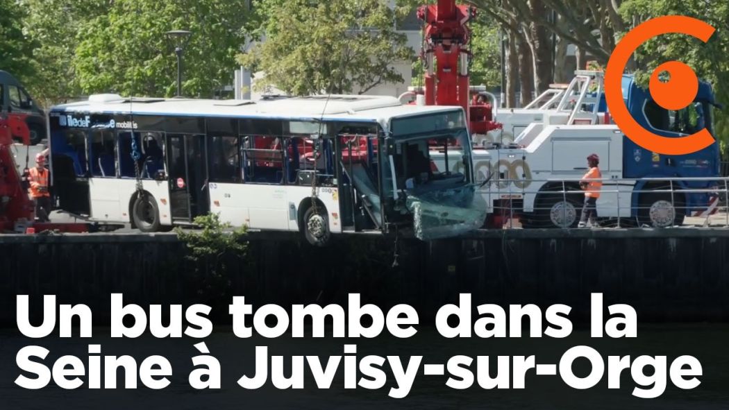 Juvisy-sur-Orge : extraction du bus et de la voiture tombés dans la Seine
