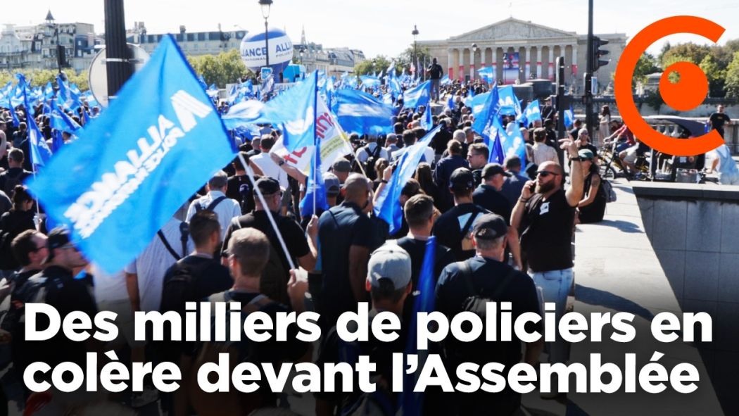 Thousands of angry police officers outside the National Assembly
