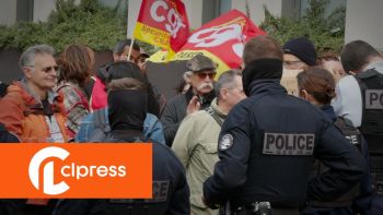 Des manifestants perturbent le déplacement de Jean-C. Combe à la CAF de Paris 
