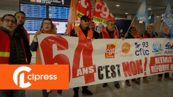 Retraites : manifestation dans l'aéroport Roissy-Charles-de-Gaulle