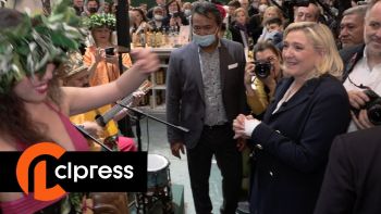 Salon de l'agriculture 2022 : Marine Le Pen en visite