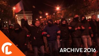 Manifestation de policiers en colère en direction de l'Élysée