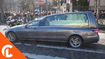 Hommage à Johnny Hallyday sur les Champs Elysées