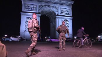Attaque terroriste sur les Champs Élysées