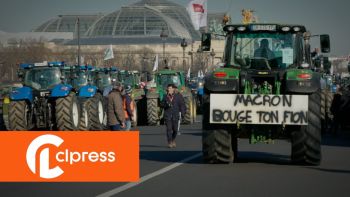 Agriculteurs en colère : des centaines de tracteurs à Paris 