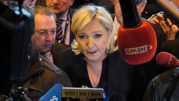 Salon de l'agriculture : Marine Le Pen rend visite aux agriculteurs