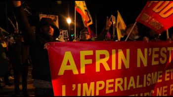 Rassemblement kurdes devant l'ambassade USA pour Afrin