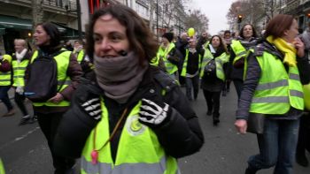 Gilets jaunes : manifestation des femmes